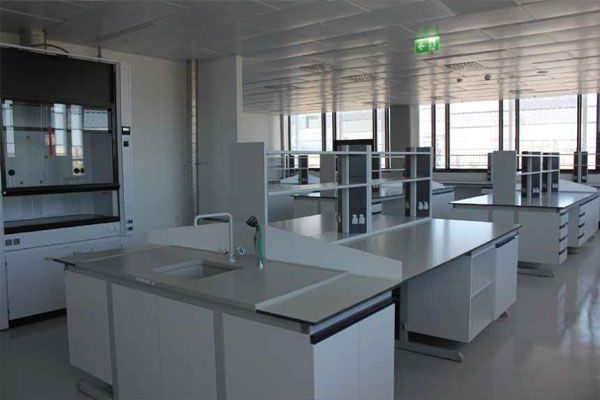 Laboratuvar Tasarım ve Danışmanlığı, Laboratuvar Alt Yapı Uygulamaları, Laboratuvar Mekaniği ve Elektrik İşleri, Laboratuvar inşaa Uygulamaları, Çeker Ocak, Standart Çeker Ocak, Walk In Çeker Ocak, Draft Chamber, Laboratuvar Mobilya Çözümleri, Çalışma Yüzeyleri, Laboratuvar Çalışma Yüzeyleri, Laboratuvar Tezgah Raf Sistemleri, Laboratuvar Askılı Dolap Sistemi, Bazalı Dolap Sistemi, Tekerlekli Dolap Sistemi, Hassas Terazi Masası, Kimyasal Dolapları,  Laboratuvar Malzeme Dolapları, Asit Baz Dolabı, Laboratuvar Güvenlik Dolabı, Laboratuvar Tüp Dolabı, Evye ve Su Muslukları, Evye, Su Muslukları, Acil Göz ve Boy Duşları, Lokal Emiş Kolu, Laboratuvar ekipmanları, Laboratuvar projeleri, arge Laboratuvar projeleri, Laboratuvar projelendirme, Laboratuvar danışmanlık, Laboratuvar sistem kurulumları